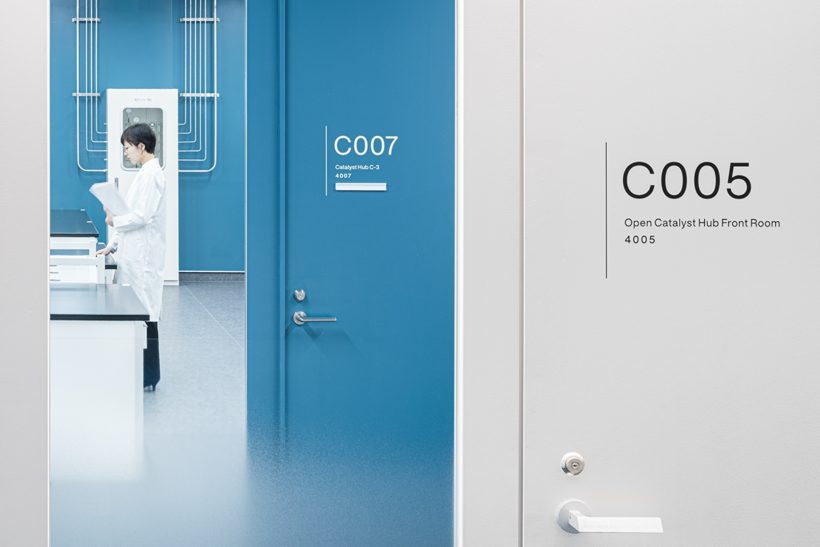 SHIMADZU CORPORATION