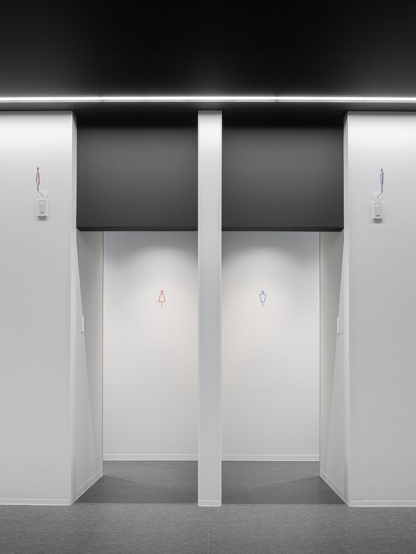 SHIMADZU CORPORATION