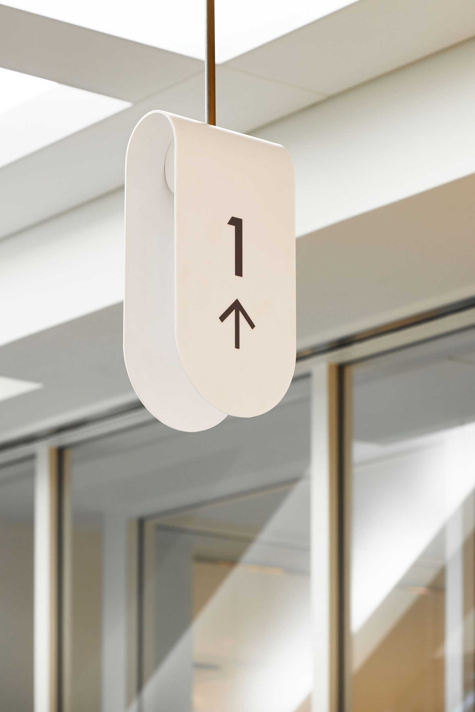 株式会社ピヴォ