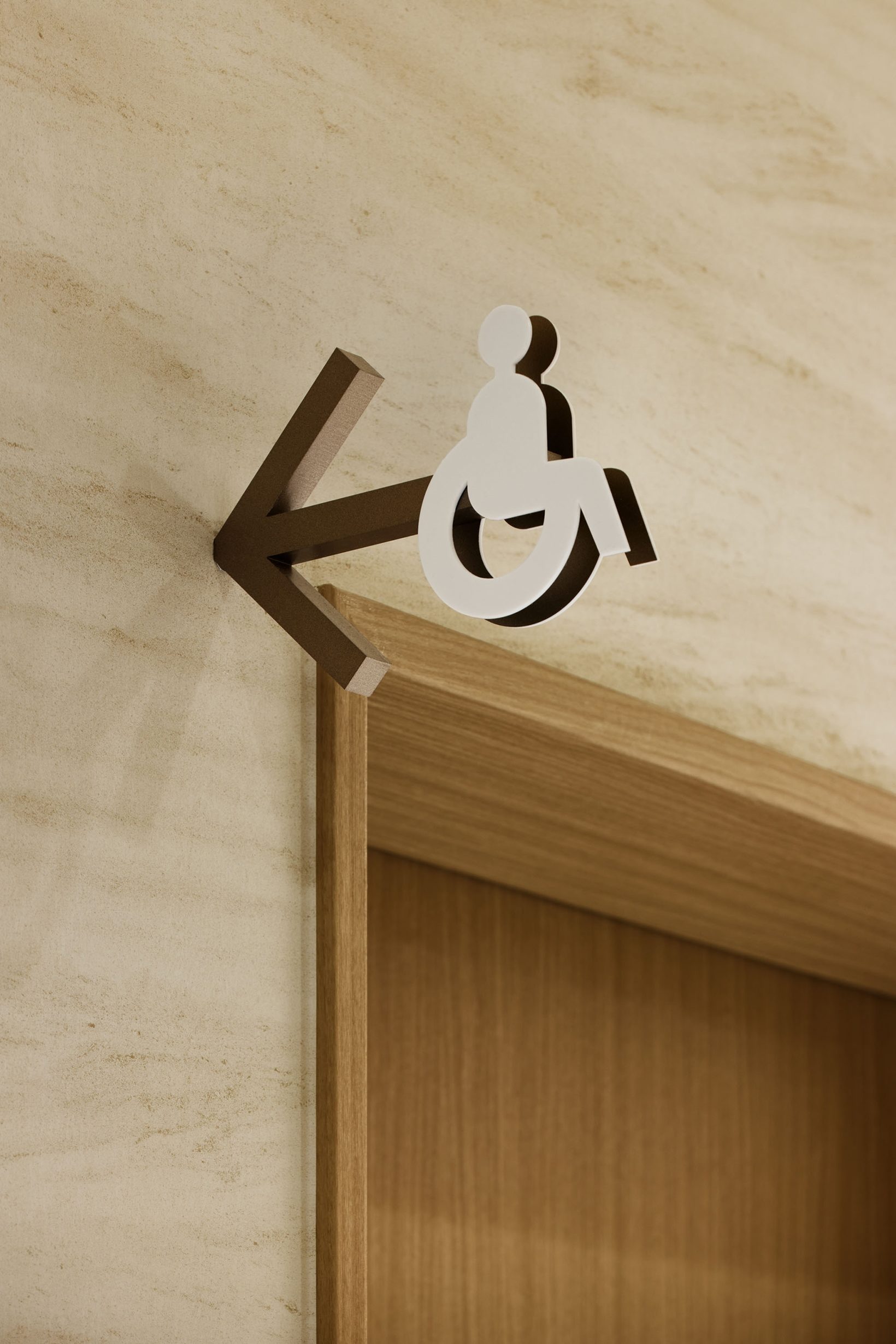 株式会社ピヴォ